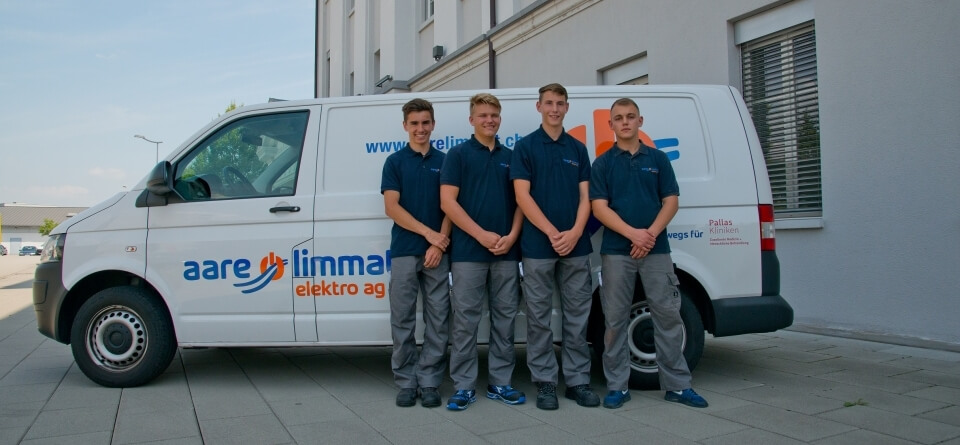 We welcome 4 new apprentices at the start of their apprenticeship